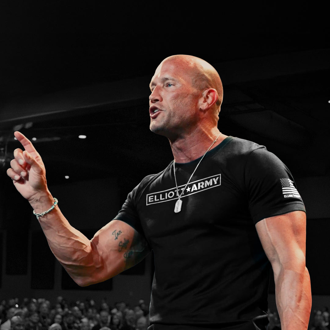 ELLIOTT ARMY Classic / No Rich Parents T-shirt